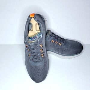 Men's Skechers D'Lux Walker Gry/Org Size 11.5